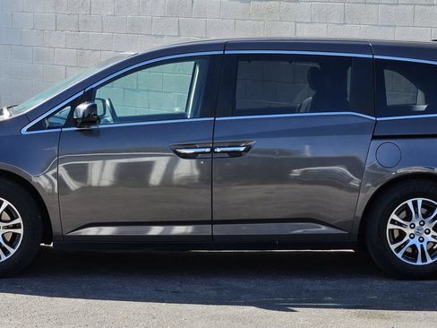 Used 2011 Honda Odyssey EX-L image 2