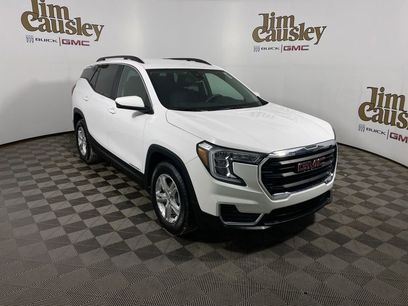 Used 2023 GMC Terrain SLE w/ Driver Convenience Package