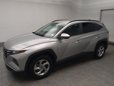 Used 2022 Hyundai Tucson SEL image 2