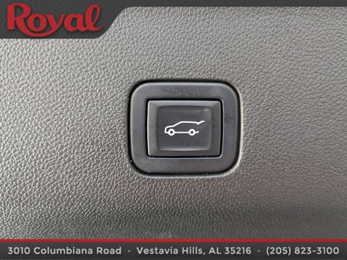 Used 2023 Chevrolet Tahoe High Country image 15