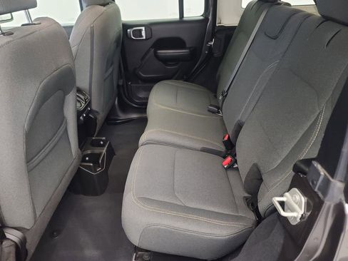 Used 2024 Jeep Wrangler Sport S image 20