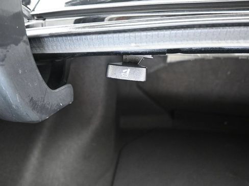 Used 2018 Acura ILX FWD image 44