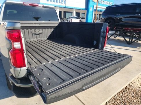 Used 2024 Chevrolet Silverado 1500 RST w/ Redline Edition image 15