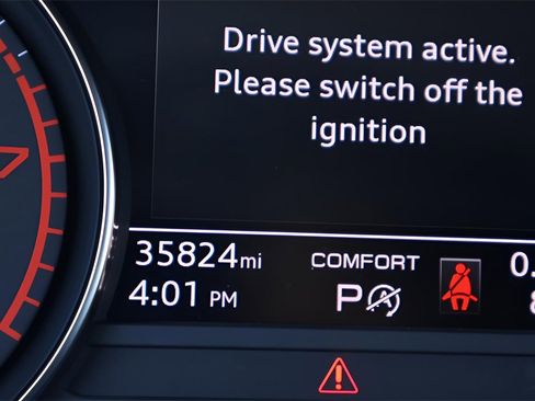 Used 2023 Audi Q5 2.0T Premium w/ Convenience Package image 22