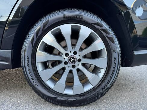 Used 2019 Mercedes-Benz GLS 450 4MATIC image 18