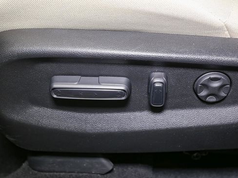 Used 2021 Honda CR-V EX image 42