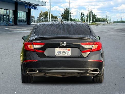 Used 2019 Honda Accord Sport image 7