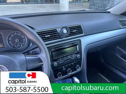 Used 2014 Volkswagen Passat 2.5 S FWD image 16