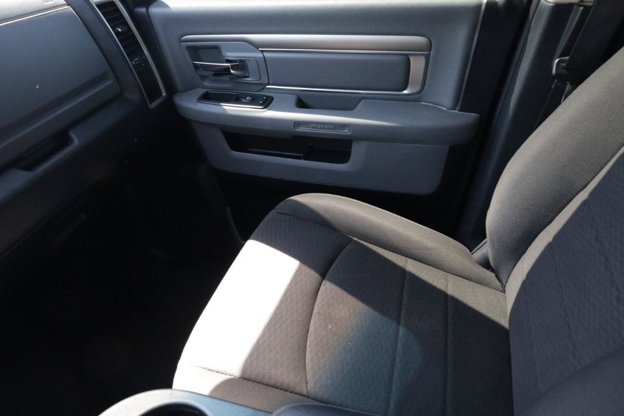Used 2020 RAM 1500 Classic Warlock AWD/4WD image 11