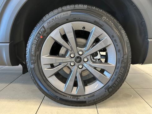 New 2026 Ford Explorer Active w/ Active Comfort Package image 32