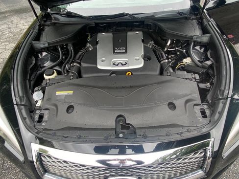 Used 2017 INFINITI Q70 3.7 RWD image 57