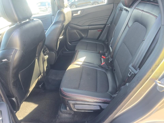 Used 2024 Ford Escape ST-Line w/ Tech Pack #1 AWD/4WD image 7