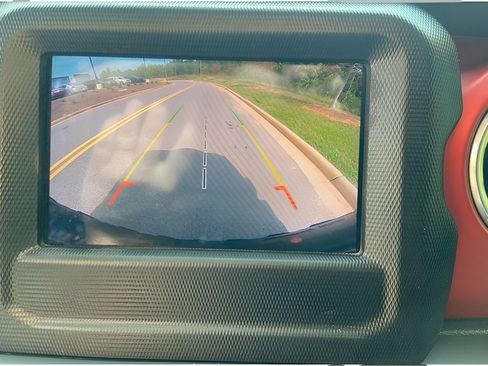 Used 2019 Jeep Wrangler Unlimited Rubicon AWD/4WD image 17