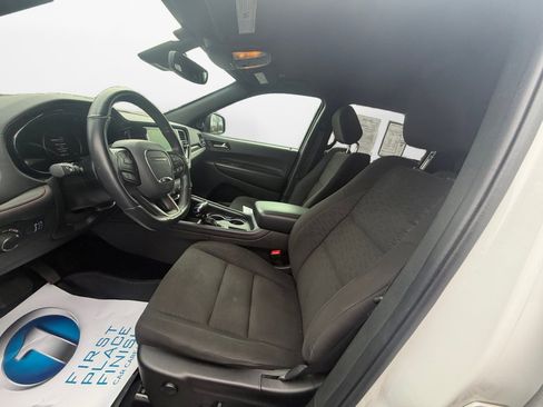 Used 2023 Dodge Durango GT image 11