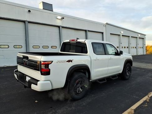 New 2026 Nissan Frontier PRO-4X w/ Tow Package image 3