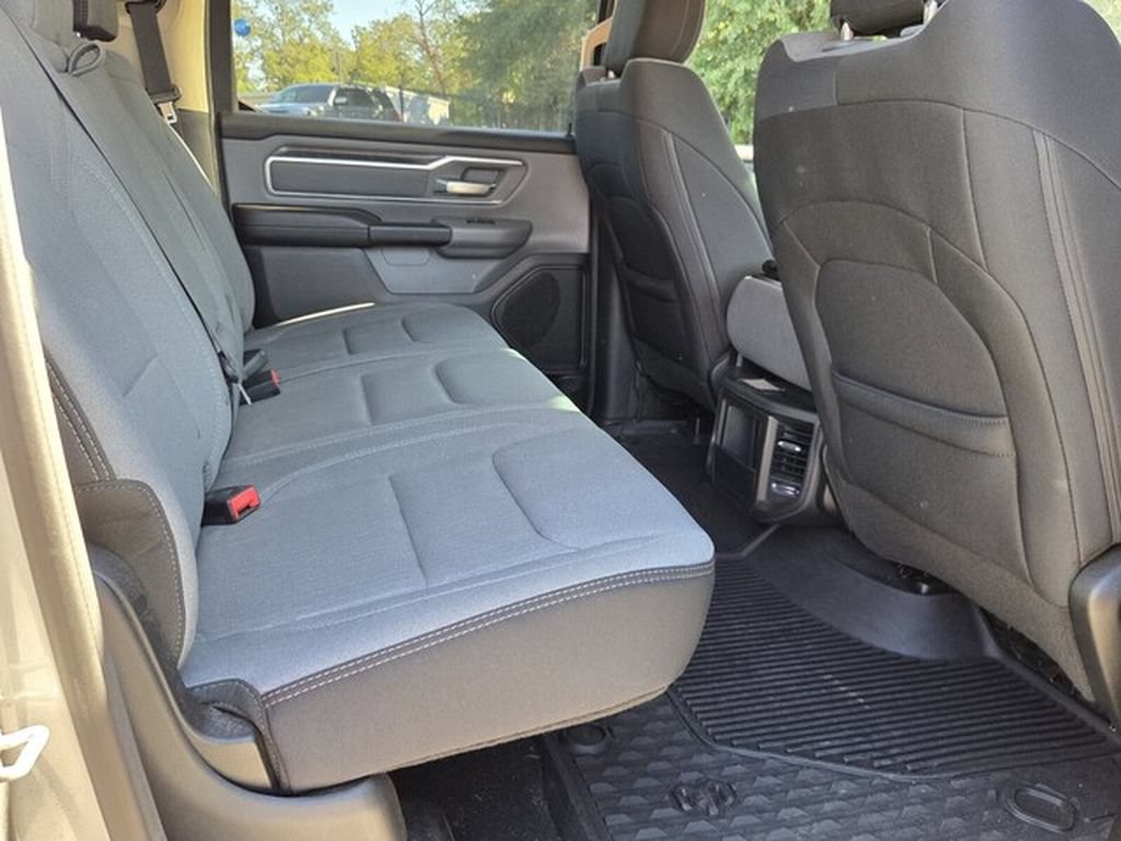 Used 2019 RAM 1500 Big Horn AWD/4WD image 12