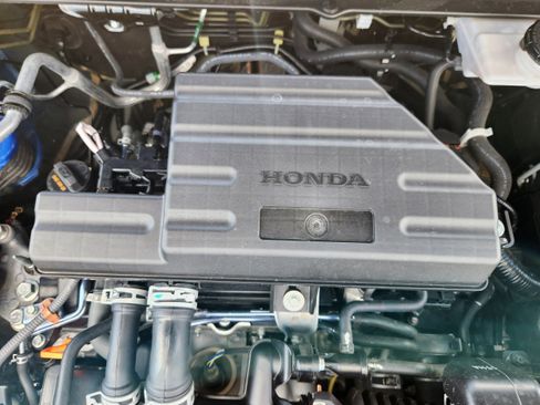 Used 2022 Honda CR-V Touring image 16