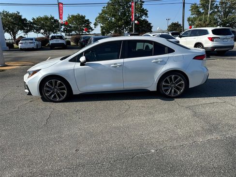 Certified 2022 Toyota Corolla SE image 6