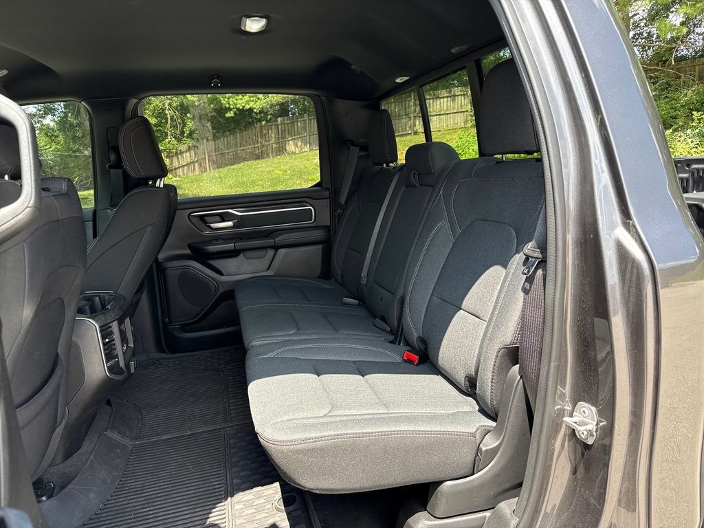 Used 2022 RAM 1500 Big Horn AWD/4WD image 24