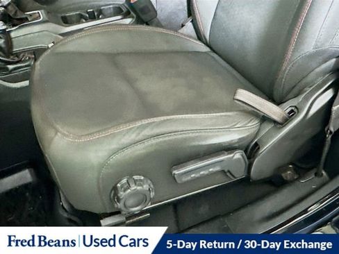 Used 2020 Jeep Wrangler Rubicon w/ Steel Bumper Group image 19