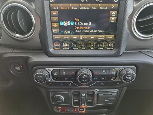 Used 2021 Jeep Wrangler Unlimited Rubicon 4xe w/ Cold Weather Group image 10