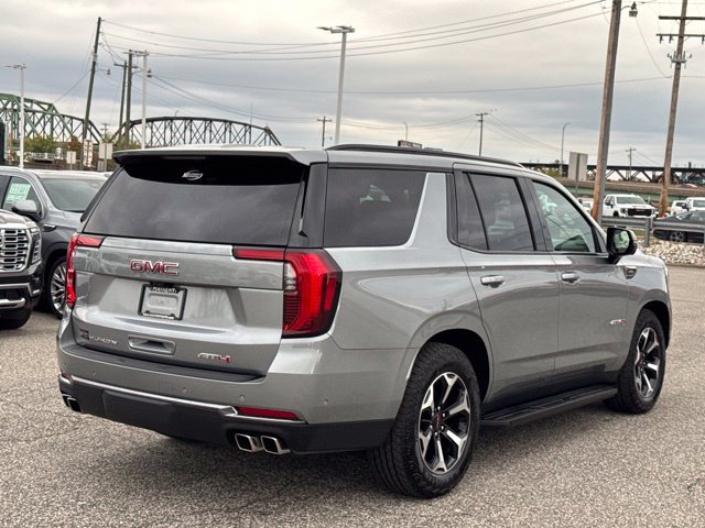 Certified 2025 GMC Yukon AT4 w/ Technology Package AWD/4WD image 5