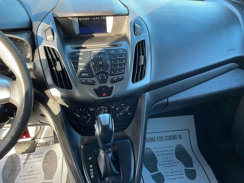 Used 2016 Ford Transit Connect XL FWD image 16