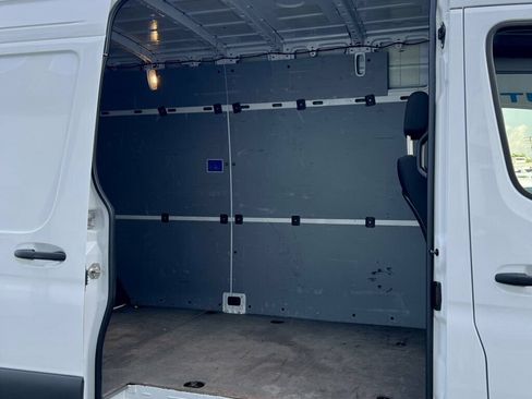 Used 2024 Mercedes-Benz Sprinter 3500 image 11