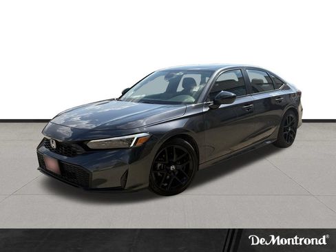 Used 2025 Honda Civic Sport image 1