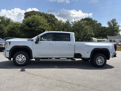 New 2026 GMC Sierra 3500 Denali w/ Denali Reserve Package AWD/4WD image 19