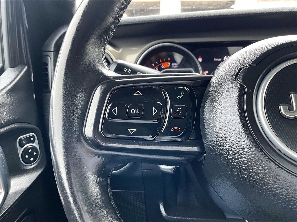 Used 2018 Jeep Wrangler Unlimited Sport S AWD/4WD image 18