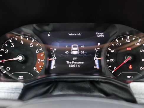 Used 2024 Jeep Compass Latitude AWD/4WD image 26