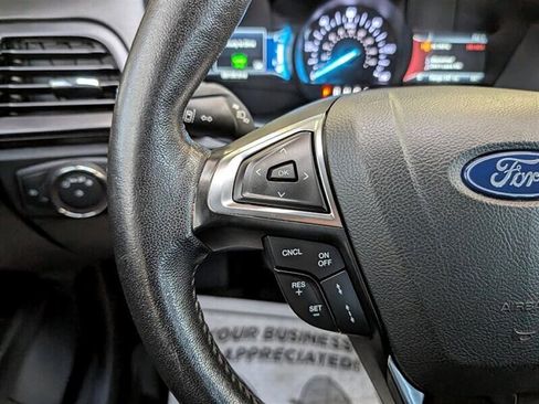 Used 2019 Ford Fusion Titanium image 36