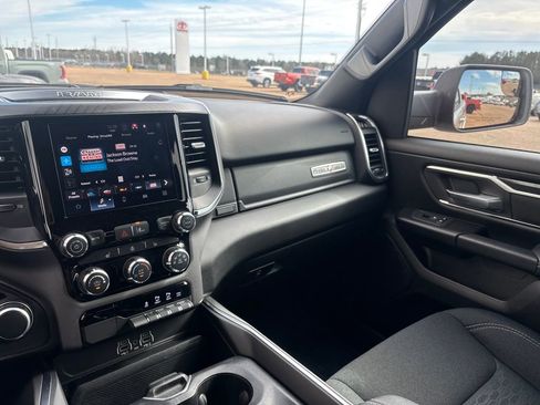 Used 2025 RAM 1500 Lone Star image 15