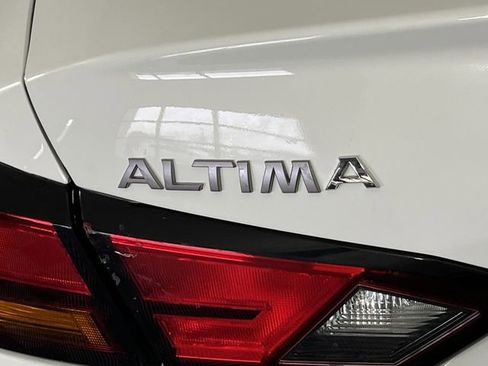 Certified 2025 Nissan Altima 2.5 SV image 25