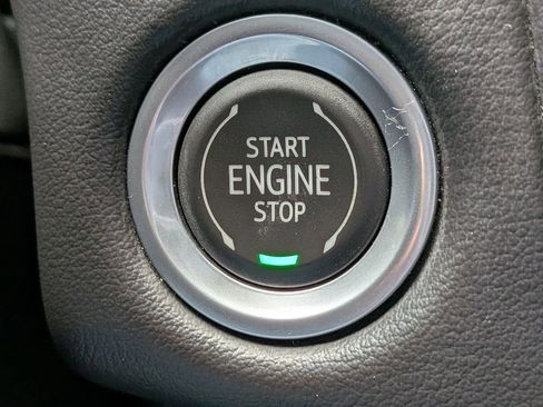 Used 2022 Chevrolet Tahoe High Country AWD/4WD image 33