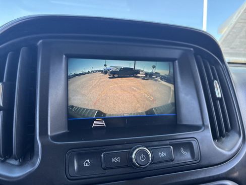 Used 2021 Chevrolet Colorado W/T w/ WT Convenience Package RWD image 24