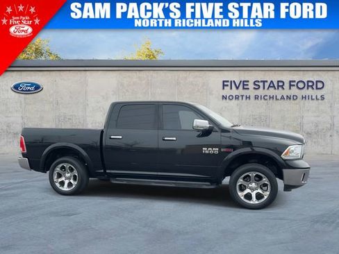 Used 2016 RAM 1500 Laramie w/ Convenience Group image 10