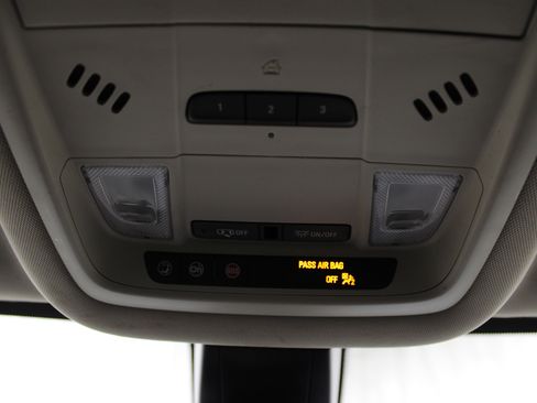 Used 2020 GMC Acadia Denali w/ Trailering Package image 28