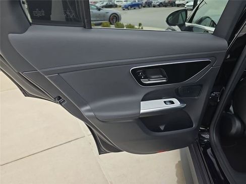 New 2026 Mercedes-Benz GLC 300 4MATIC image 14