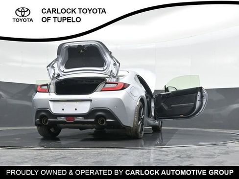 Used 2023 Toyota GR86 Premium image 34