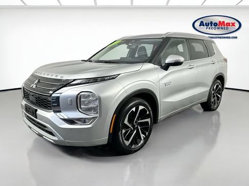 Used 2023 Mitsubishi Outlander SEL AWD/4WD image 4
