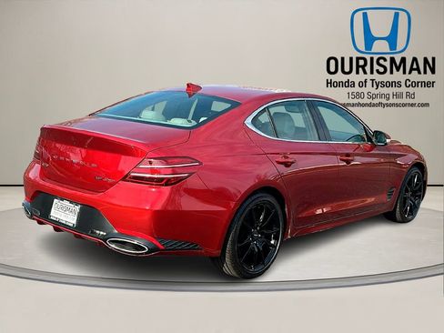 Used 2023 Genesis G70 3.3T image 4