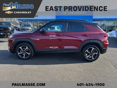 Certified 2022 Chevrolet TrailBlazer RS w/ Sun and Liftgate Package image 4