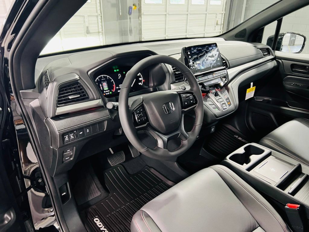 New 2026 Honda Odyssey Sport-L image 22