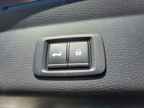 Used 2024 Mitsubishi Outlander SE image 13