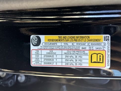 Used 2024 GMC Sierra 1500 Denali w/ Denali Reserve Package image 24