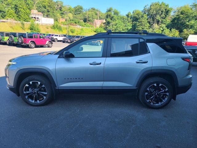 Used 2025 Chevrolet Equinox RS AWD/4WD image 2