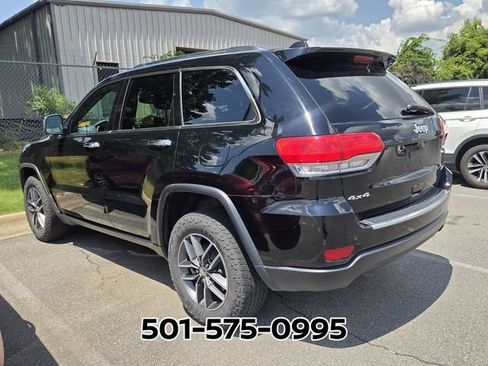 Used 2017 Jeep Grand Cherokee Limited AWD/4WD image 2