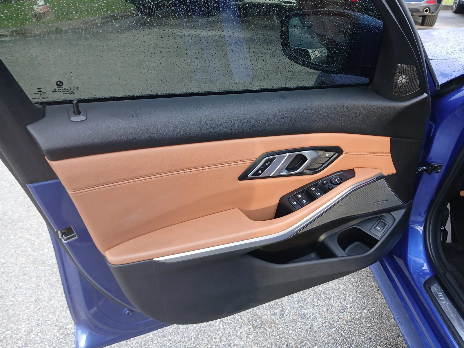Used 2020 BMW 330i Sedan w/ M Sport Package RWD image 10